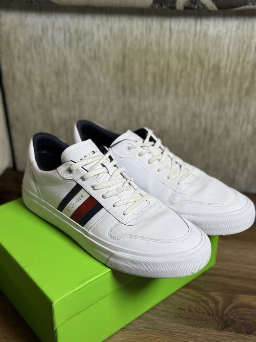 Tommy Hilfiger кецове