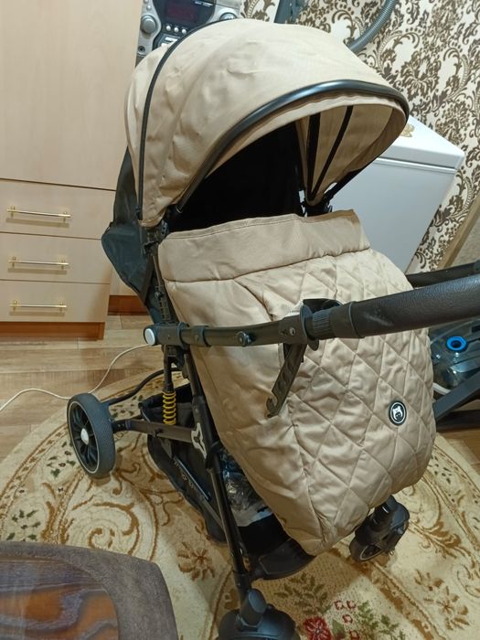 Коляска все сезонная