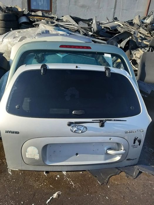 Haion cu Luneta pentru Hyundai Santa FE din 2004