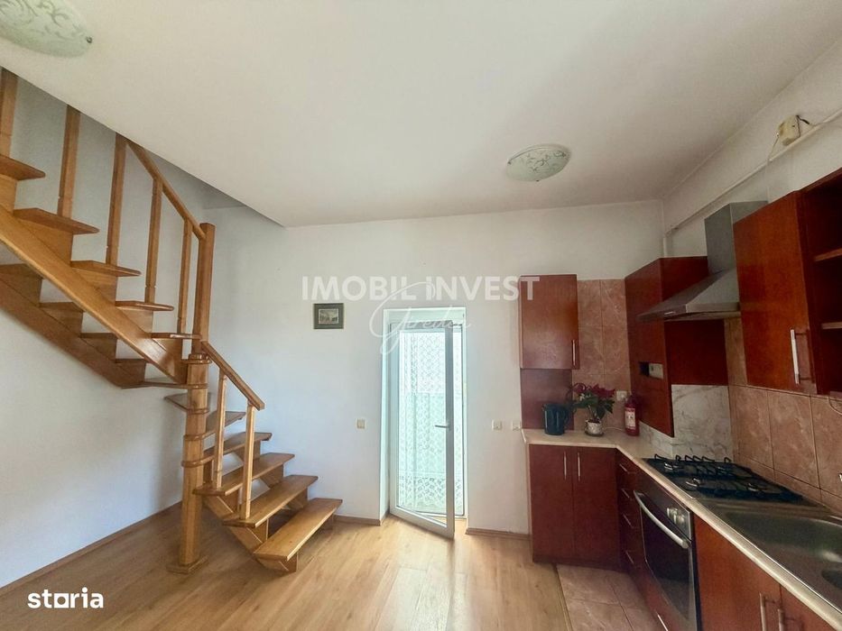 Apartament 3 camere cu scara interioara, 81 mp, etaj 2, boxa, parcare