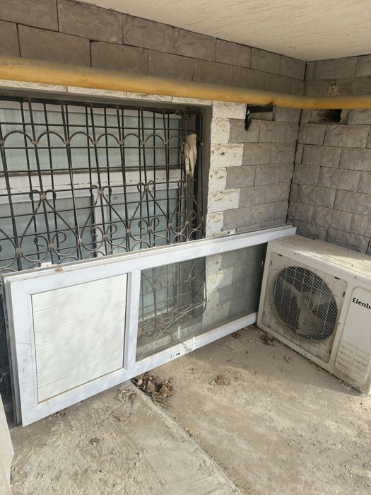 Продаю пластиковая дверь!