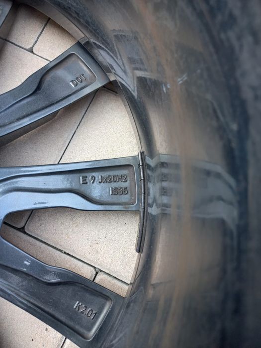 Jante originale bmw x5 x6 R20 + cauciucuri Pirelli de vara