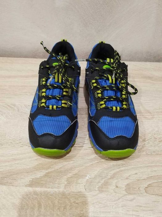 Маратонки  waterproof