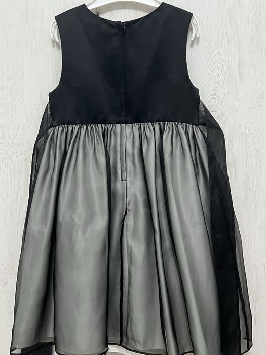 Нарядное платье для девочки