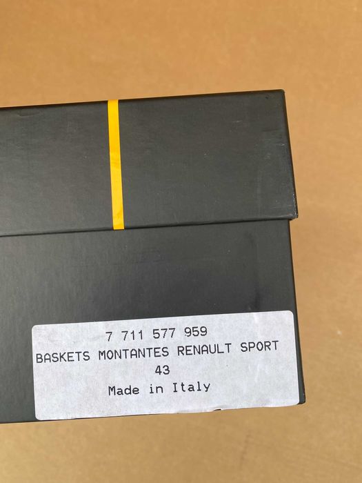 Lot adidasi ghete adidasi pantofi Renault Sport originali noi