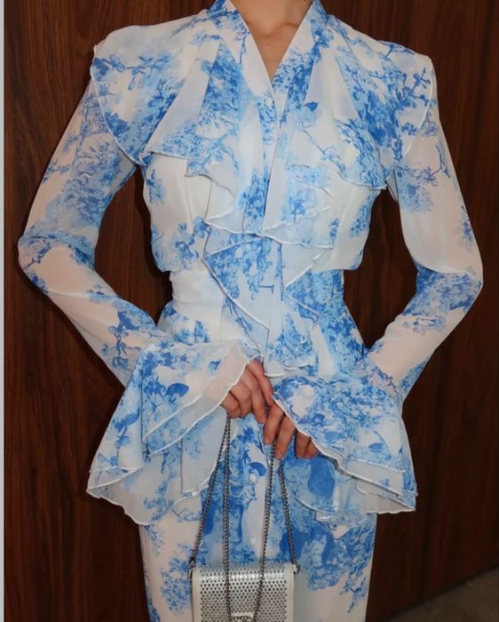 Голубое красивое Платье