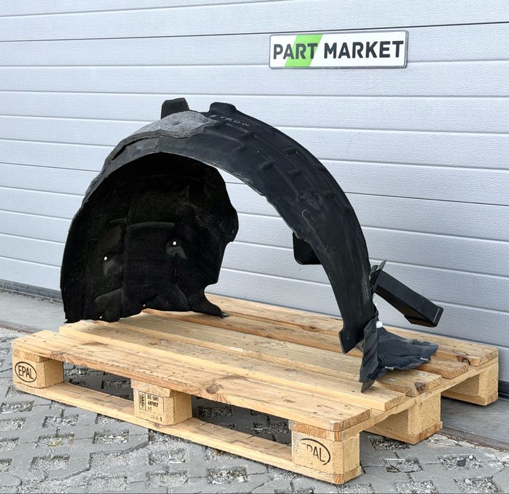 Преден десен подкалник AUDI E - TRON Q8 E - TRON 4KE853888D