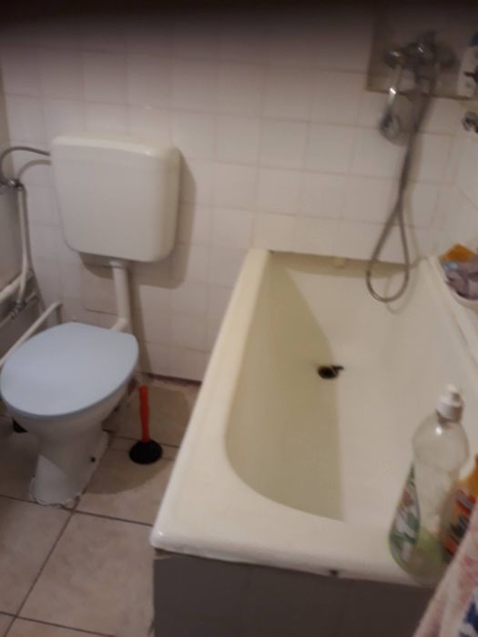 Garsoniera de închiriat