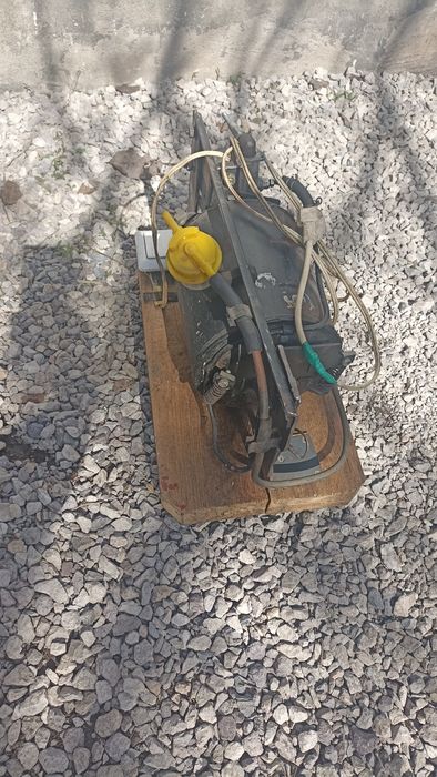 Продам компрессор для подкачки шин