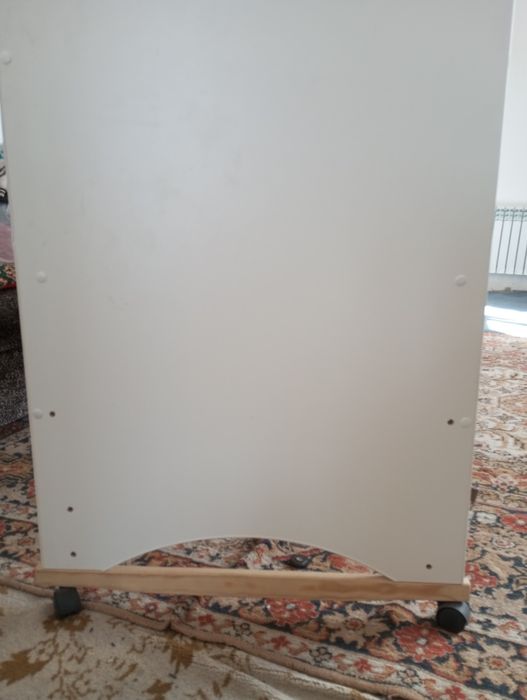 Продам манеж новый