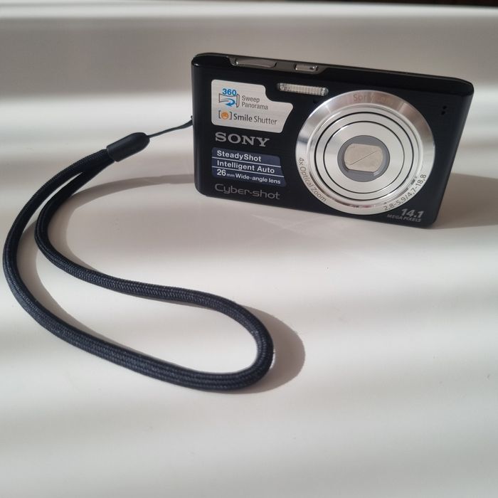 Компактен фотоапарат Sony Cyber shot w610