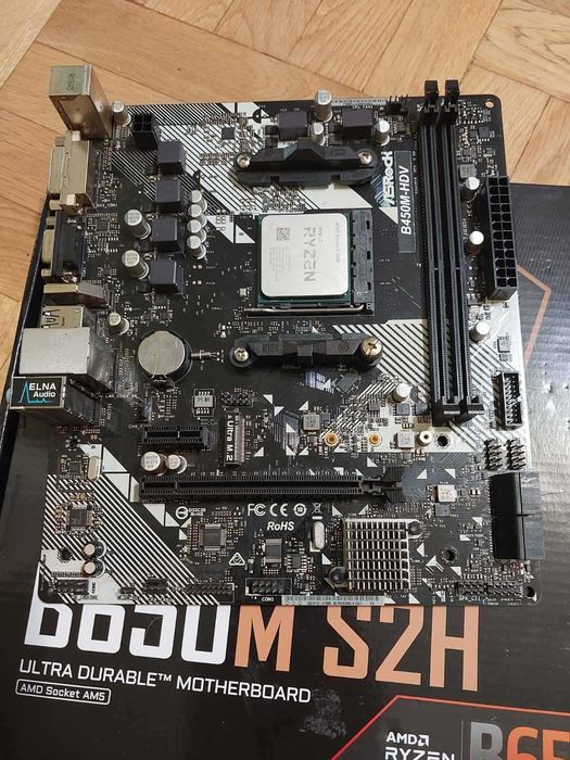 AMD Ryzen 5 3600 + AsRock B450M HDV
