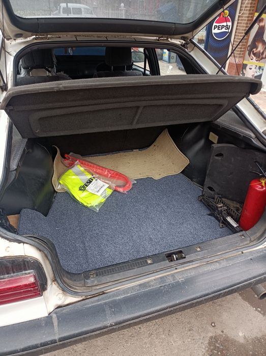 Продам Mitsubishi Galant 89