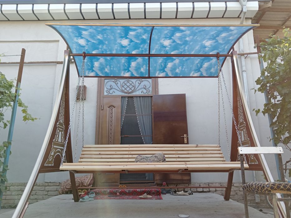 Качеля сотилади срочна