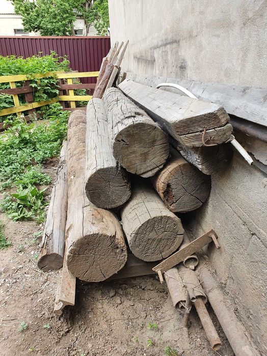 Брёвна разного диаметра