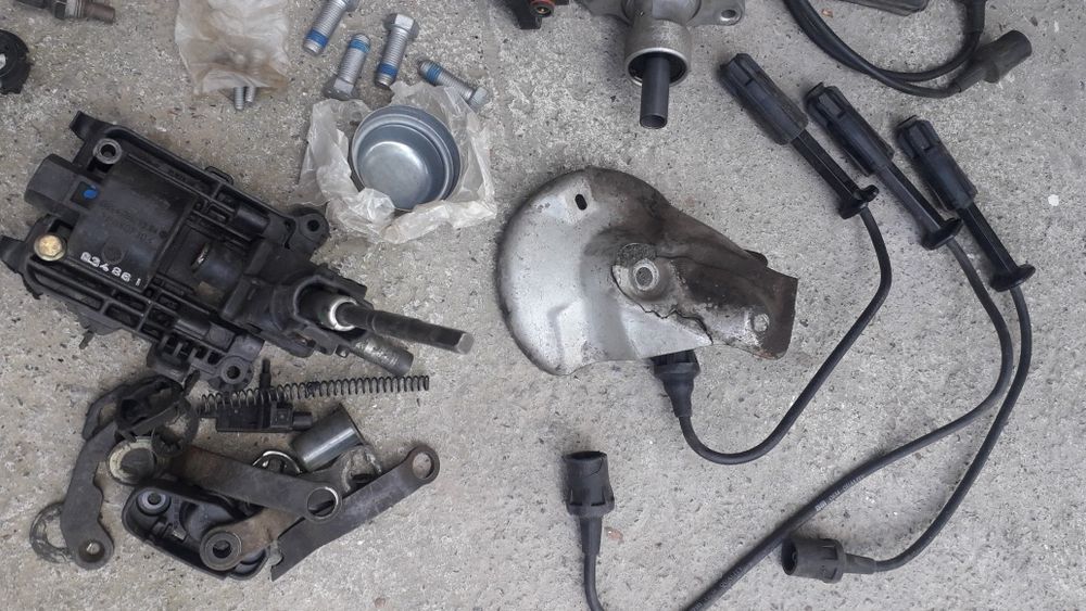 Продается запчасти на мерседес бенц