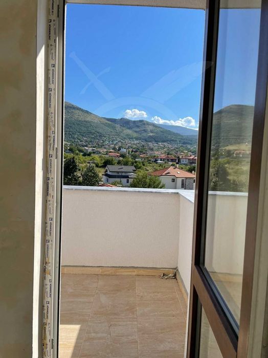 Продава се Тристаен апартамент в с. Марково, Област Пловдив - 100 кв.м за 1500 €/кв.м - Снимка #4