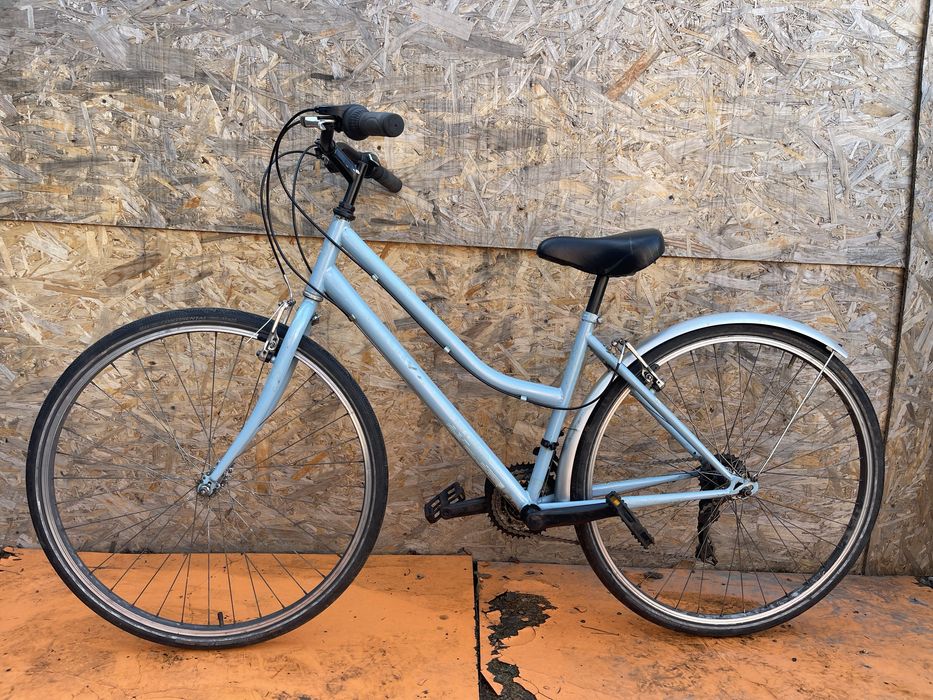 Bicicleta cadru dama activ roti 28”