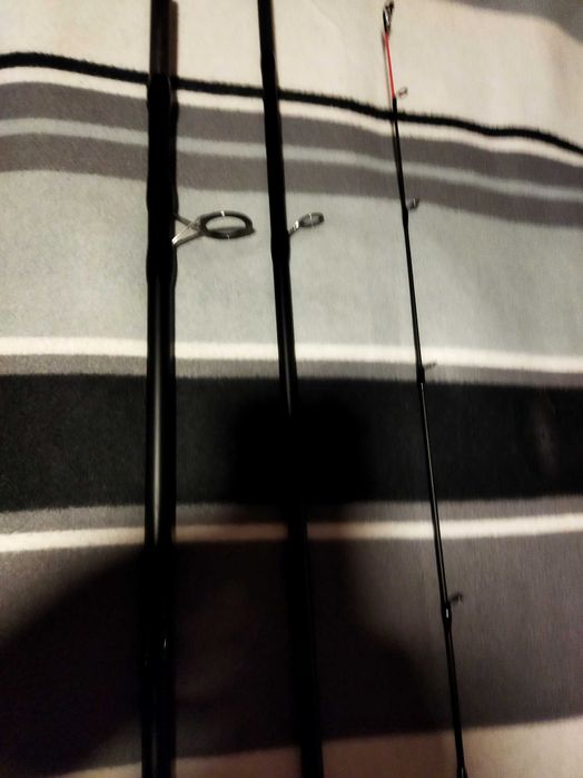 NEVIS CASTMASTER 390 cm-180 gr . NOU .