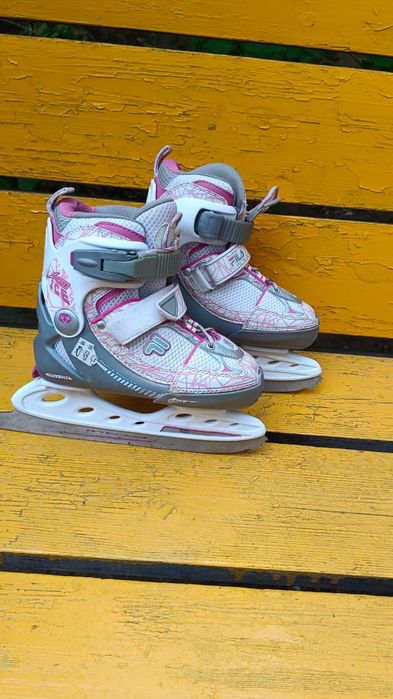 Продается коньки