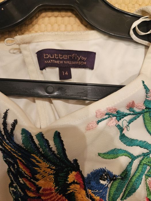 haine dama diverse  35 lei bucata