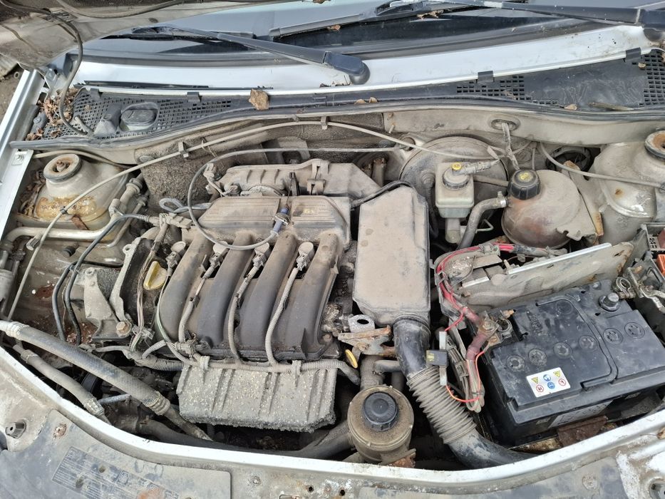 Elemente Caroserie Dacia Logan MCV 1.6i-16v Fabricat 2010