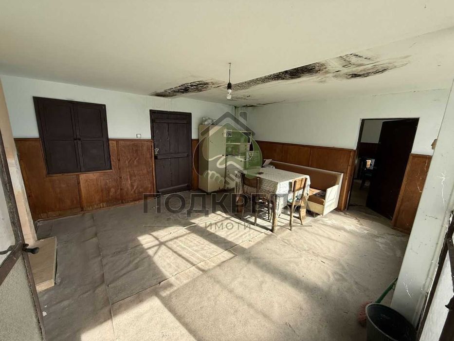 Къща в Ново Село