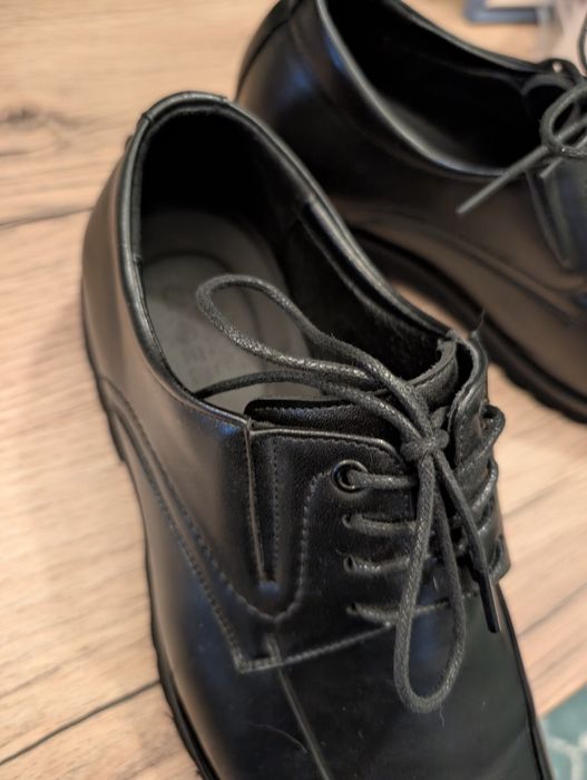 Продам лоферы 41 размер