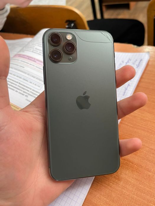 продам iphone 11 pro
