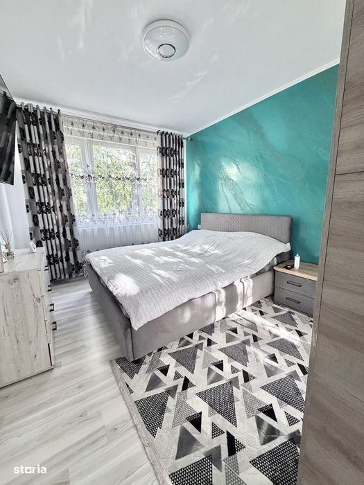 Vand 2 cam Libertatii renovat complet [etaj 2]