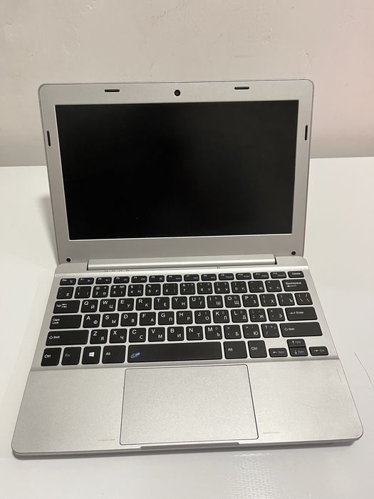 Продаю нетбук Vovola