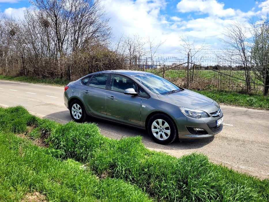 Opel Astra 1.4 turbo