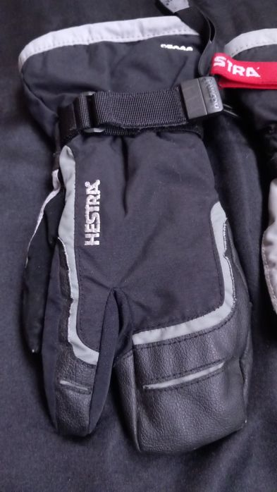 Eska, Hestra, The North Face ръкавици
