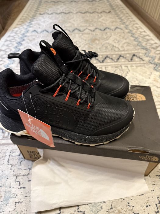 Кросовки The north face новые