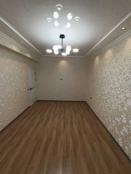 Продаётся 5х комн квартира Дуплекс на 1 этаже Ор-р Корзинка