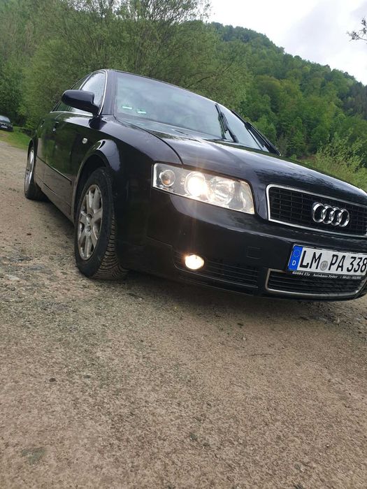 AUDI A4 0 — imagine 5