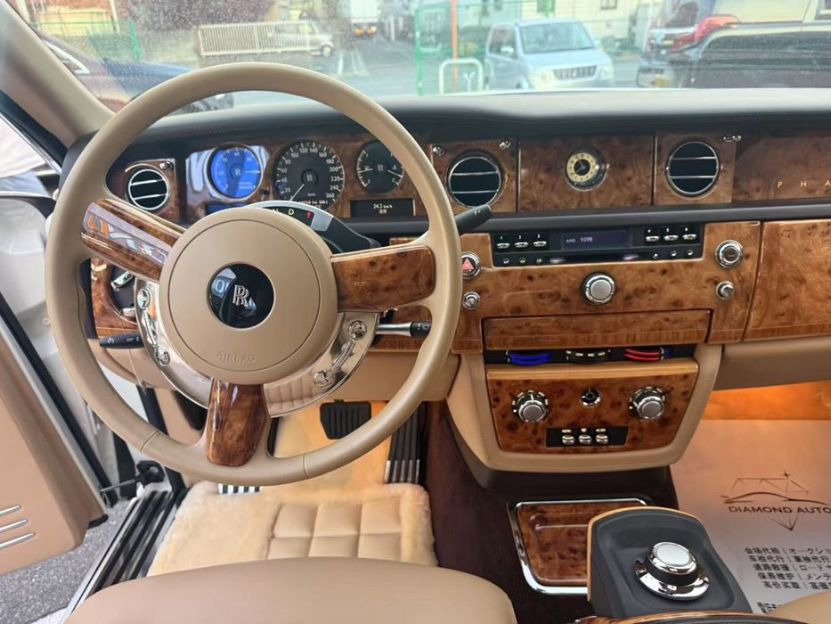 Rolls Royce Phantom Long Version