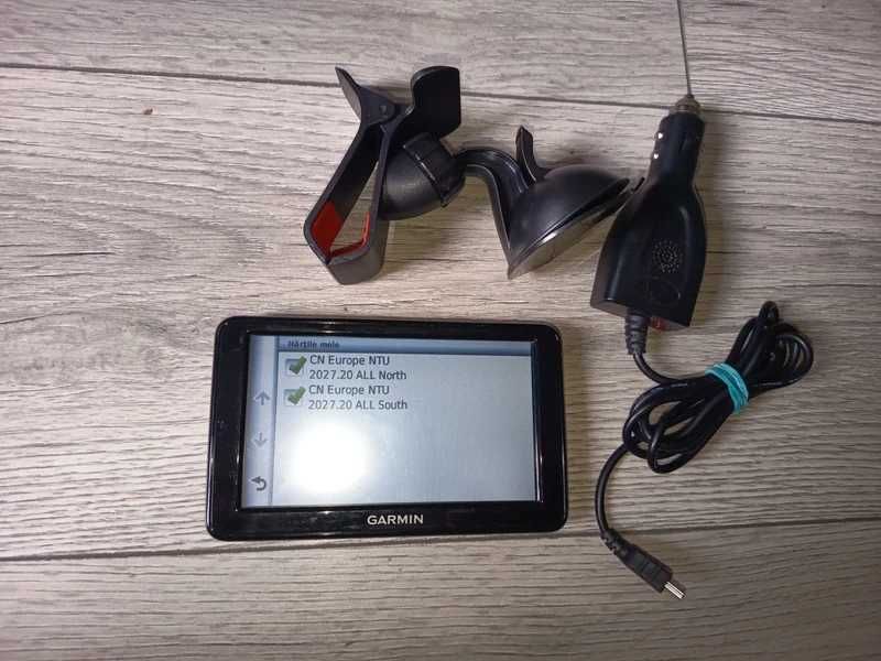 Garmin nuvi 2595