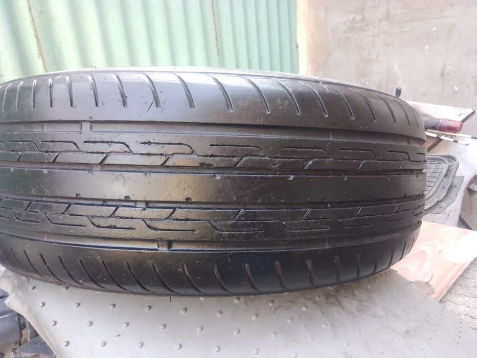 Шины две штуки летние