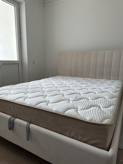 Кровать от фирмы Бейоса