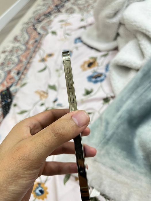 Айфон 12 про голд