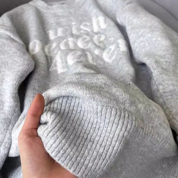 Свитер серый женский