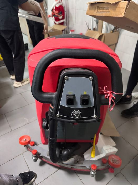 Поломоечная машина