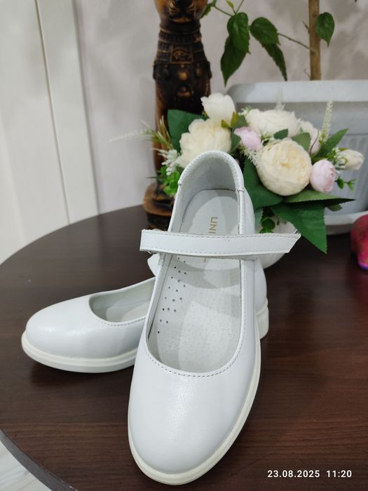 Продам новые туфли 30 размер