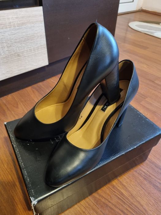 Pantofi eleganti Anna Cori 38