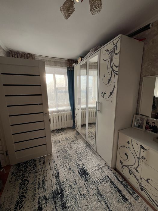 2 бөлмелі квартира сатылады!