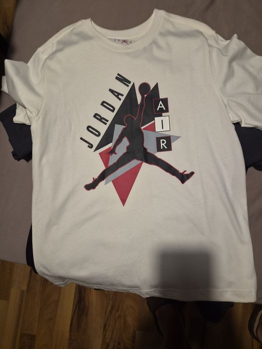 15 броя Тениски Nike, Jordan, Liverpool