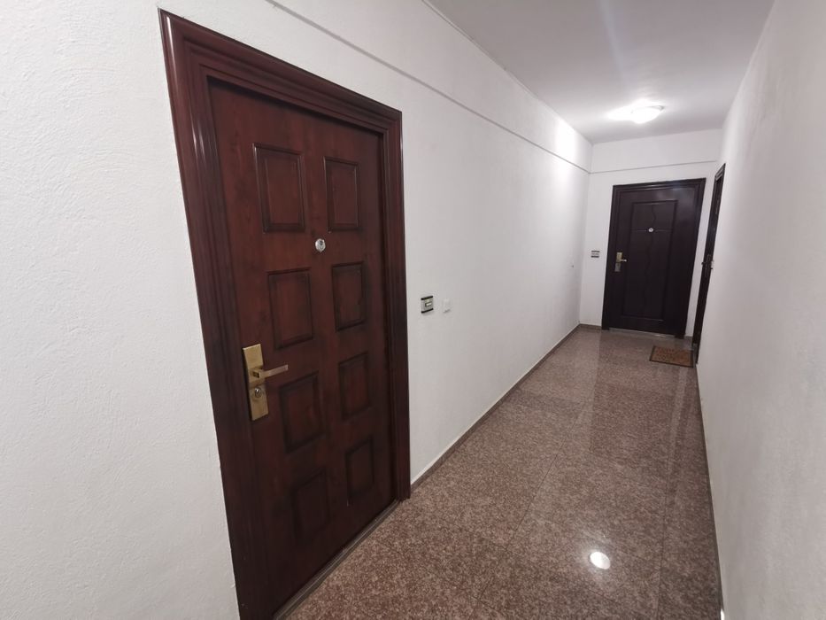 Дава се под наем Двустаен апартамент в Варна, Цветен квартал - 60 кв.м за 459 € - Снимка #10