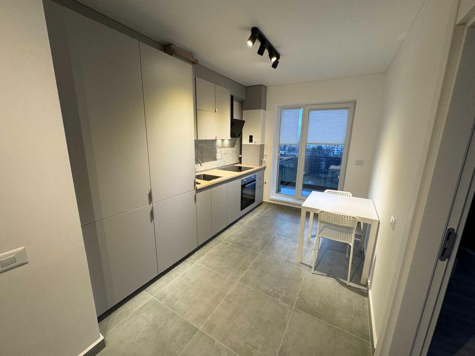 Prima chirie | Terasă mare | Metrou | Centrala | Direct proprietar