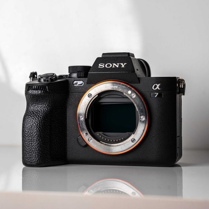 Sony A7 IV body – 250 000 кадъра, отлично състояние